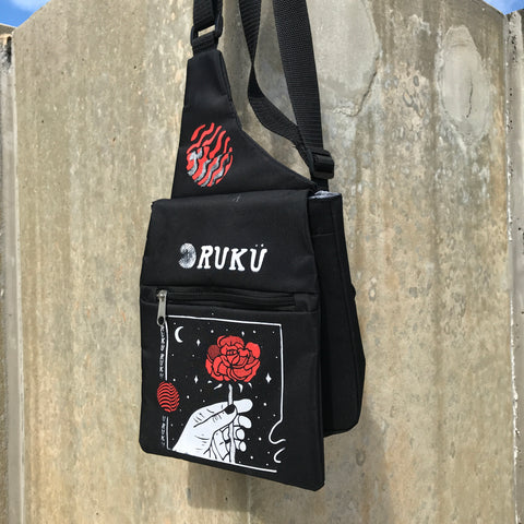 RUKU ROSE PURSE 02